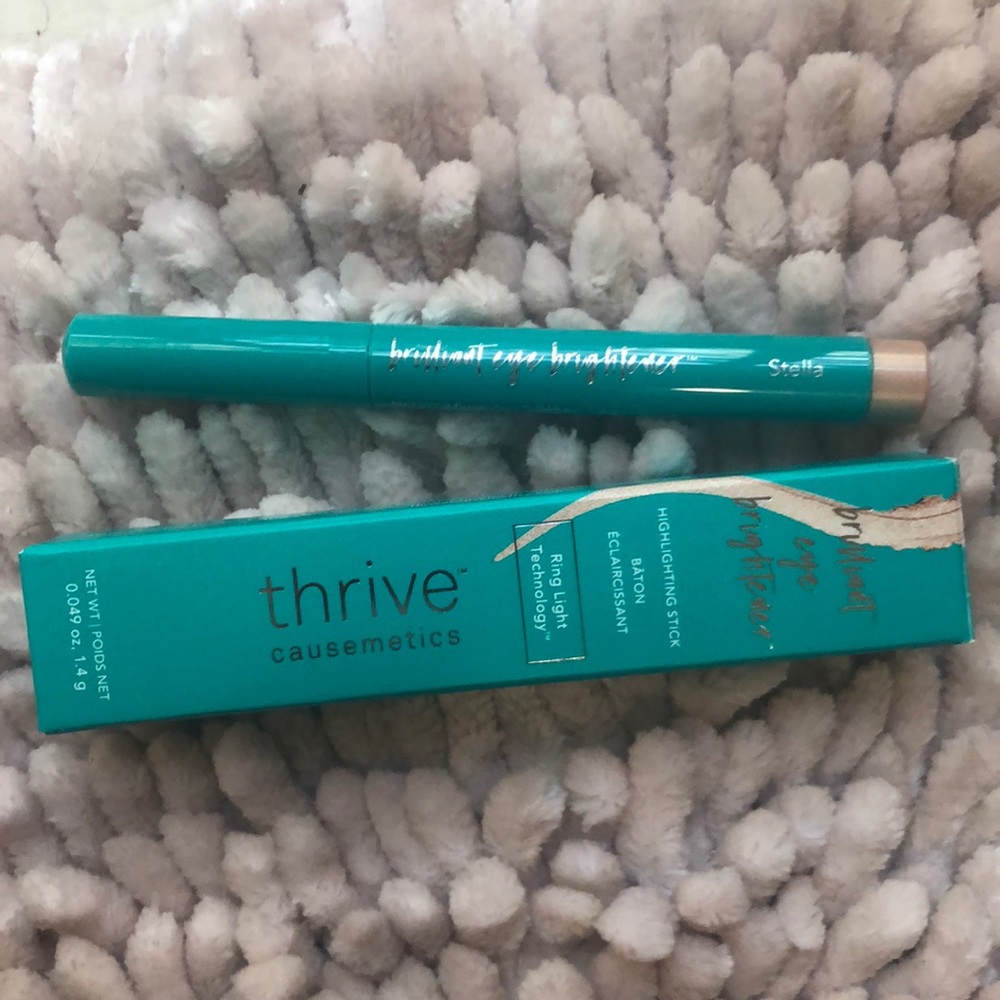 Brilliant Eye Brightener Highlighting Stick